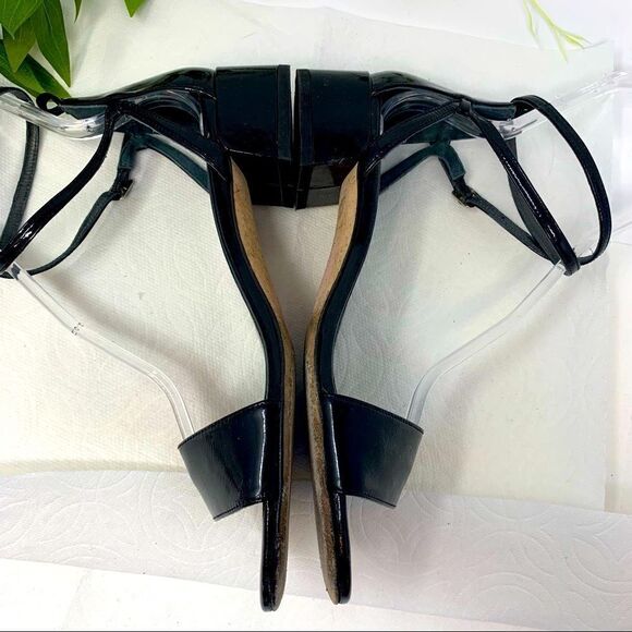 Stuart Weitzman Pewee Patent City Black Sandal size 8 - Picture 7 of 14